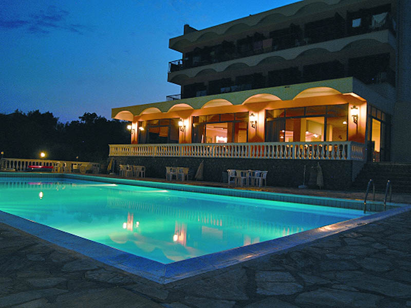 Eliana Hotel